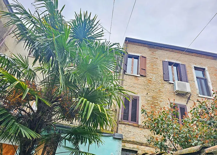 Ama Esclusive Ariosto فيرّارا